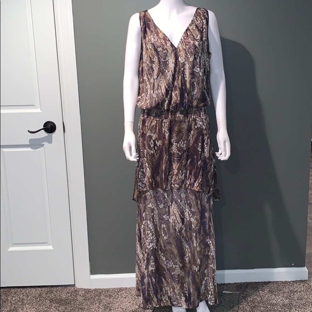 KISCH BOUTIQUE WOMANS flowy maxi dress SZ.L